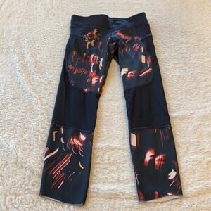 Under Armour Leggings Womens Small Black Red‎ Compression Heat Gear Flames
